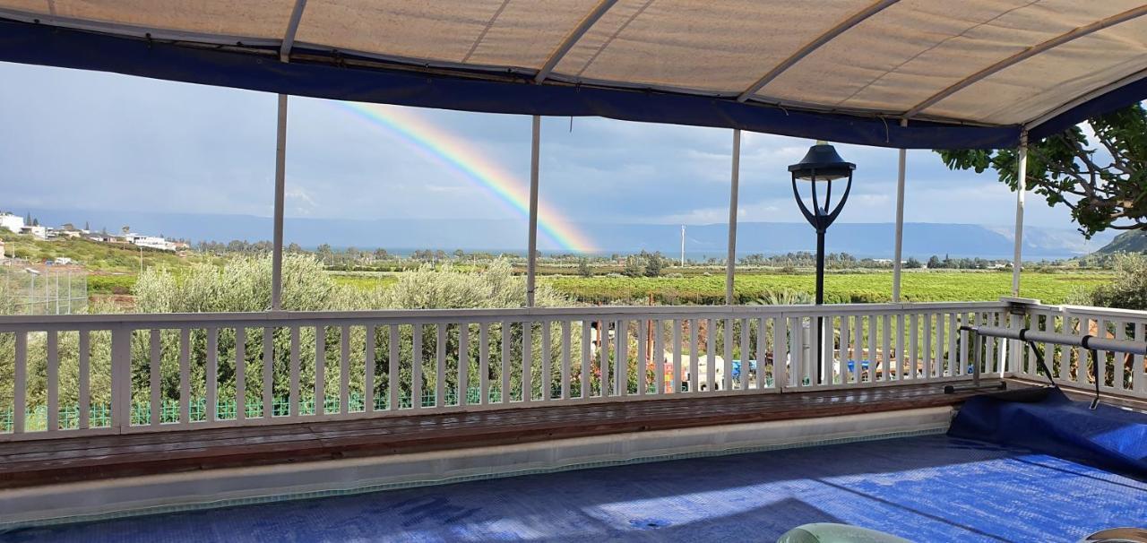 The Lake House Migdal Luaran gambar